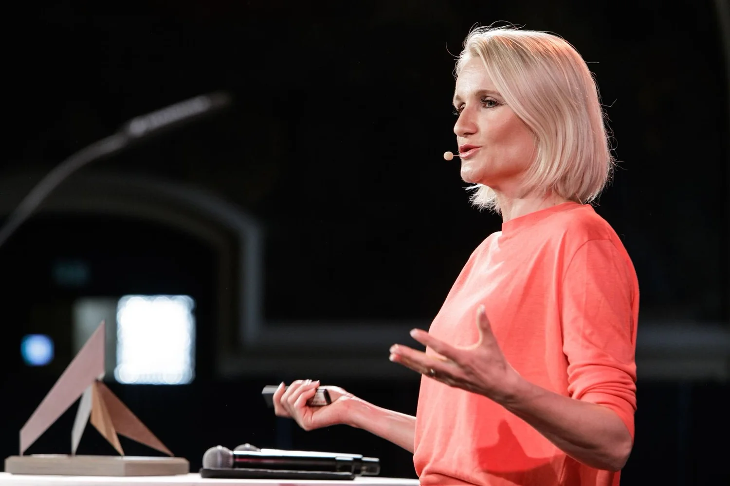 Henriette Hochstein-Frädrich Keynote-Speakerin in Koralle – Vortrag zu Wandel, Resilienz und Selbstwirksamkeit