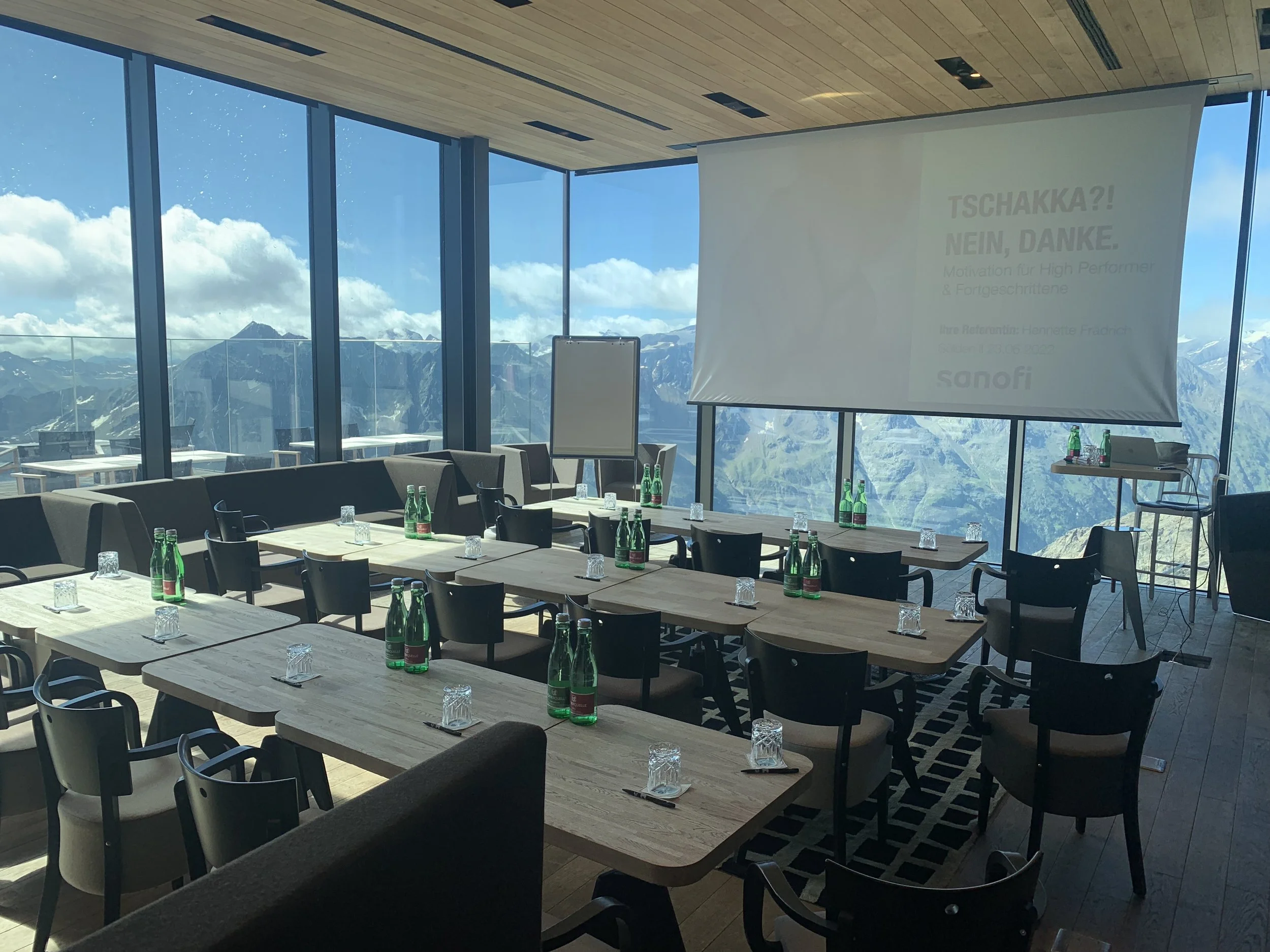 Sanofi · Publikum beim High-Performer-Programm im ICE-Q Sölden · Impression 05