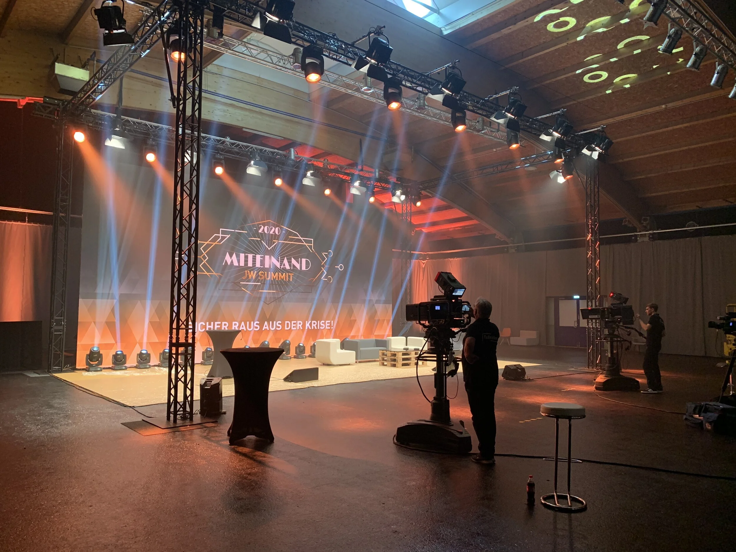JW Summit · Studio-Impression · Impression 07