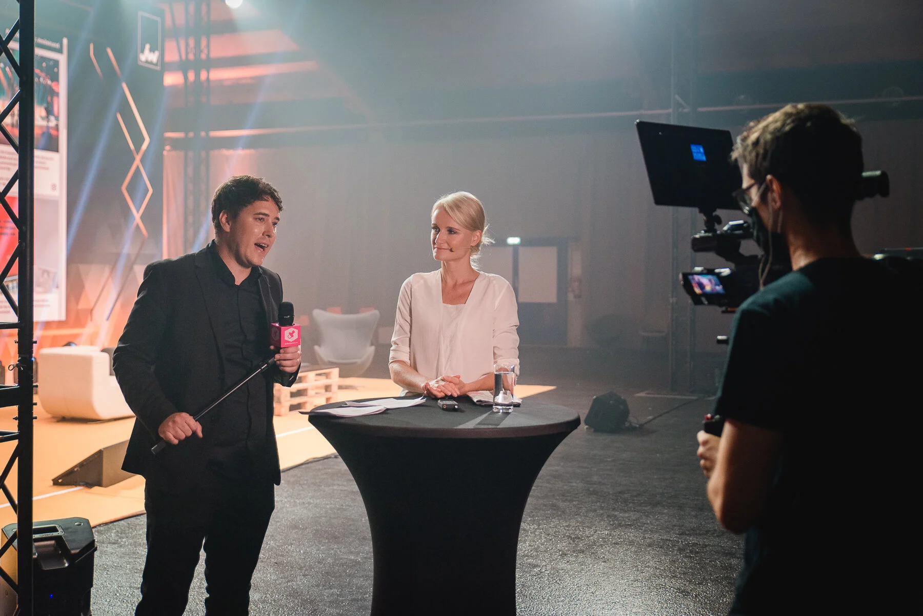 Henriette Frädrich · Speakerin JW Summit · Foto: Michaela Habinger · Impression 22